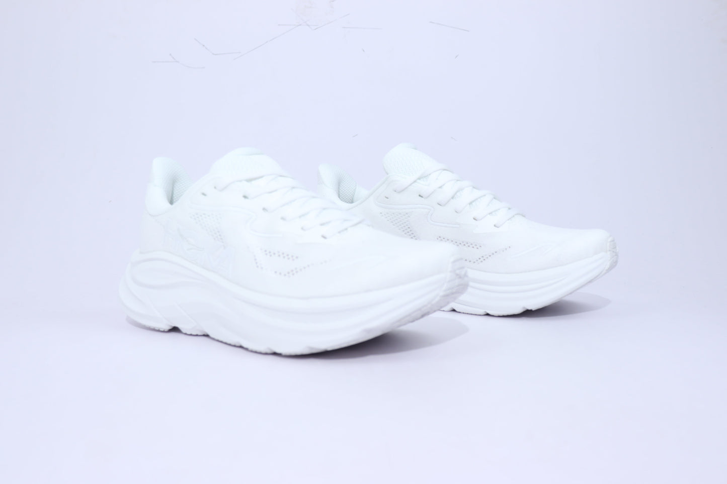 Clifton 10 - Baskets Unisexes HK - Blanc