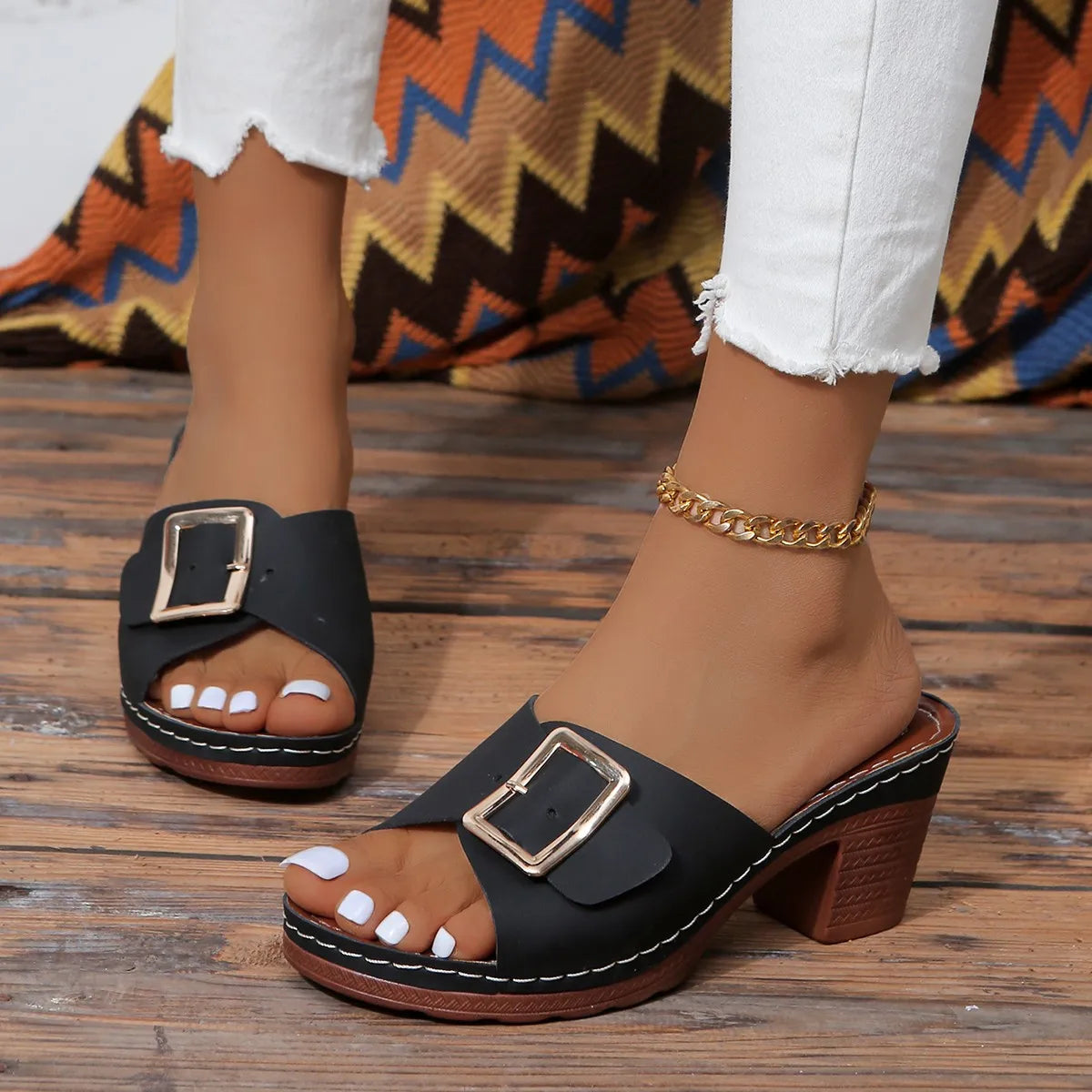 Talons carrés Evelyn Buckle