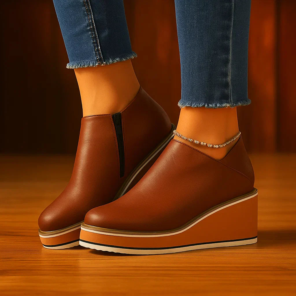 Adalene Wedge Stiefeletten