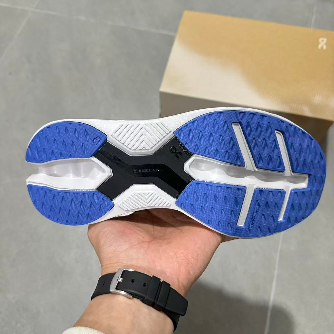 Chaussures de course ON Eclipse - Bleu