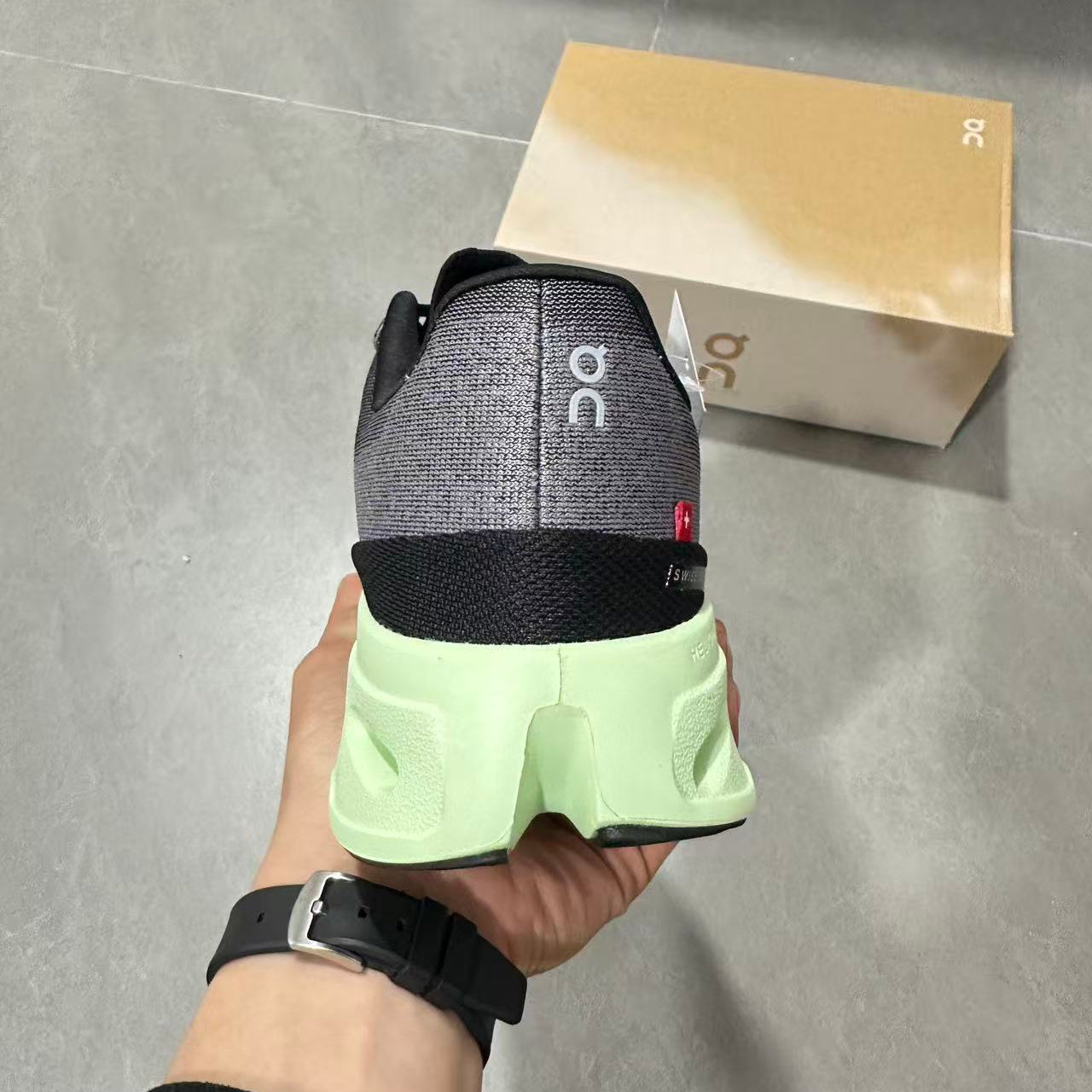 ON Eclipse Running Shoes - Green