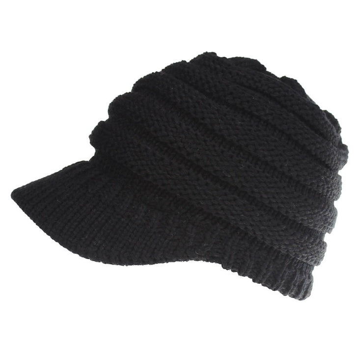 Bonnet en maille souple pour femme avec trou pour queue de cheval