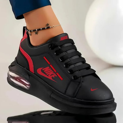 Baskets de sport NK pour femme — Liquidation