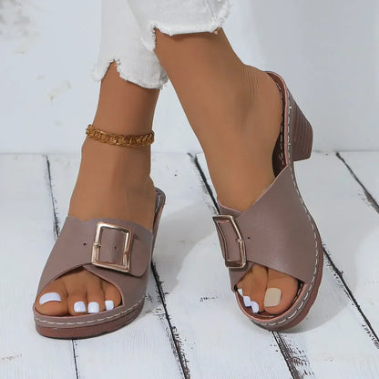 Talons carrés Evelyn Buckle