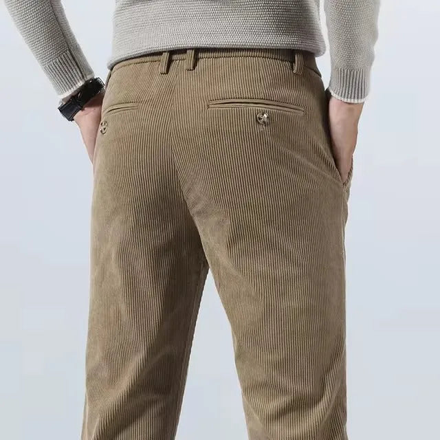 PANTALON CHEVALIER EN CORDUROY