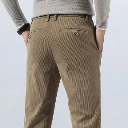 PANTALON CHEVALIER EN CORDUROY