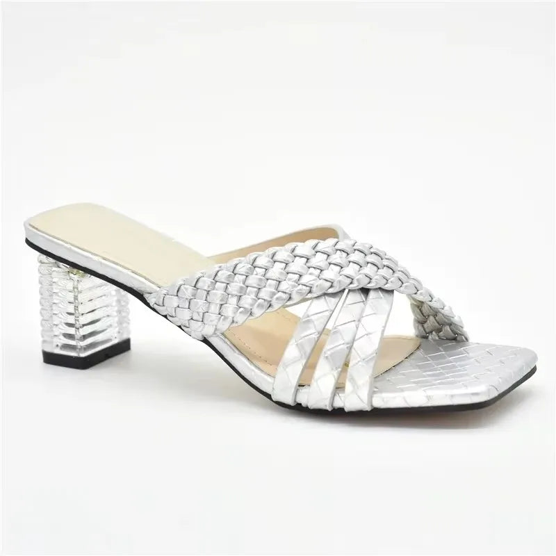 Lunette mules tissées à talon