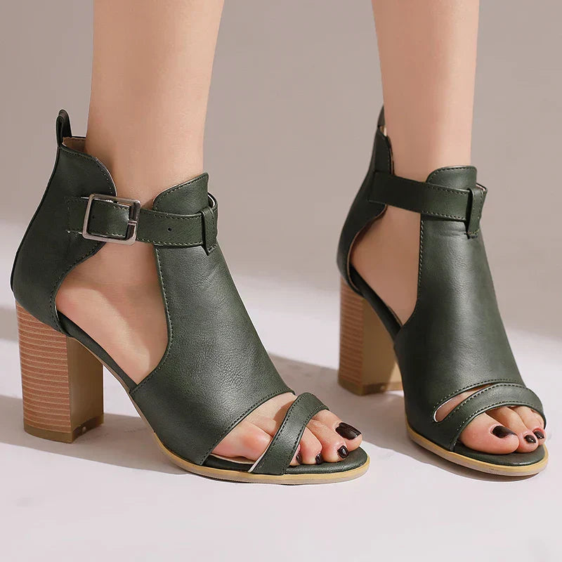 Chaussures à talons et brides de cheville Linden