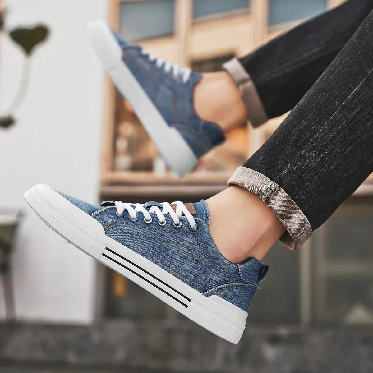 Baskets en jean indigo