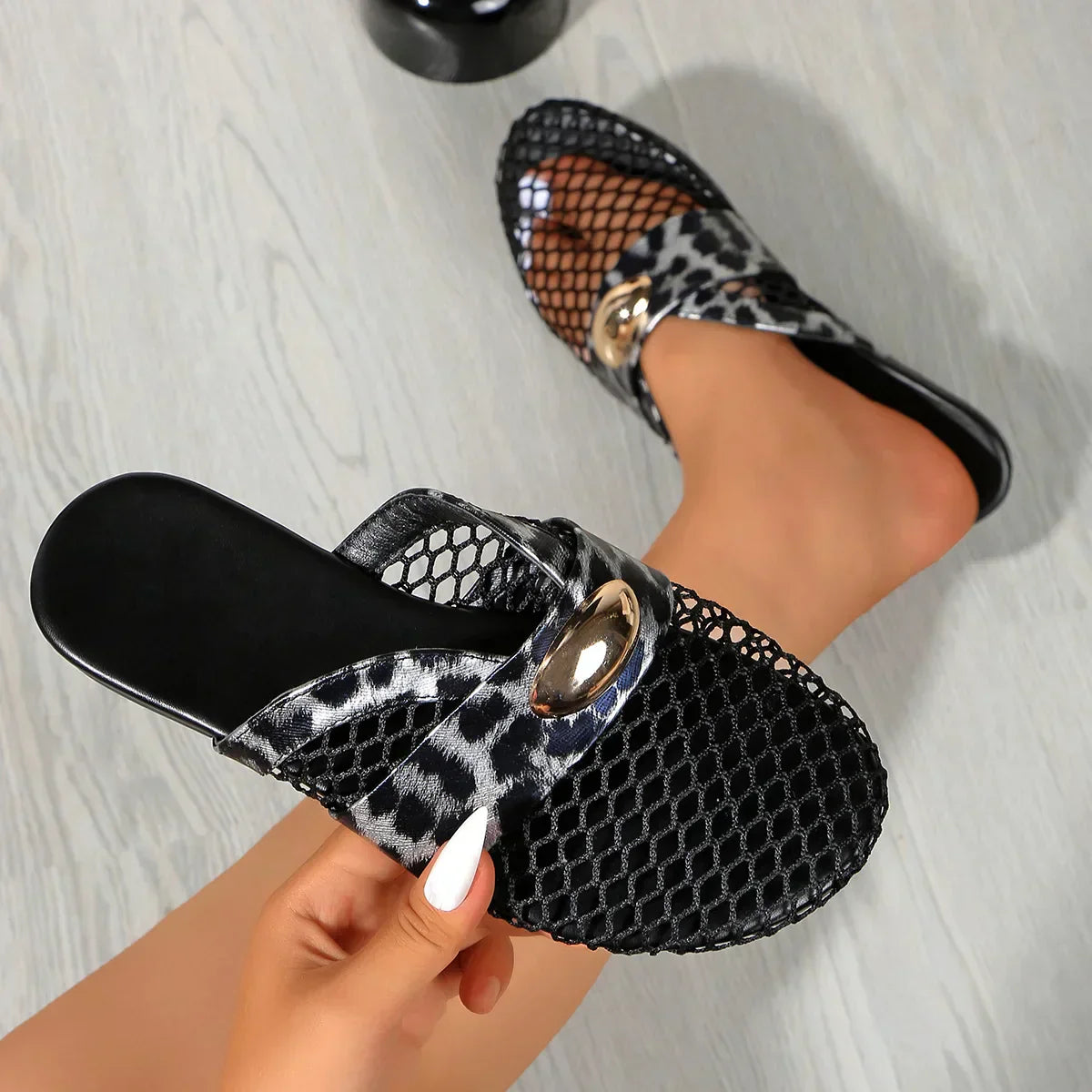 Mules résille Golden Charm