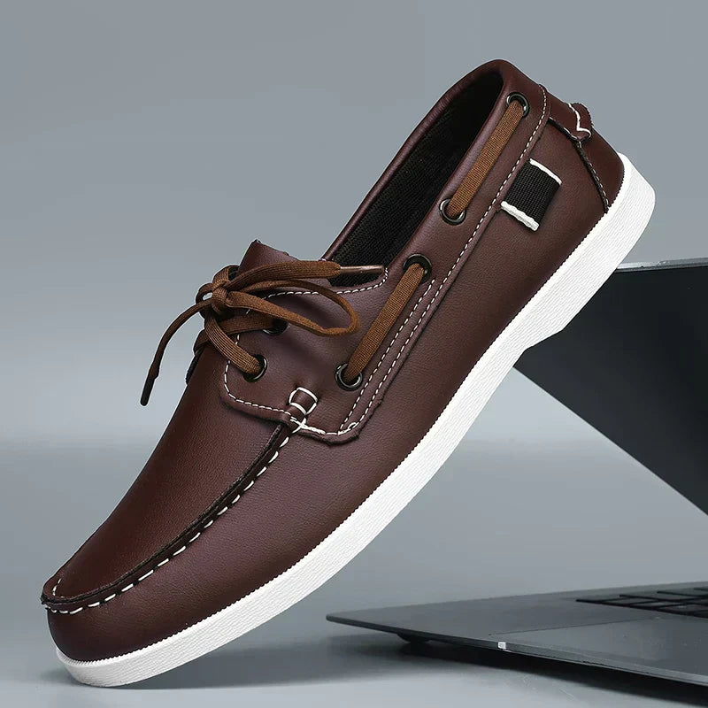 Mocassins marin en acajou