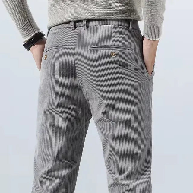 PANTALON CHEVALIER EN CORDUROY
