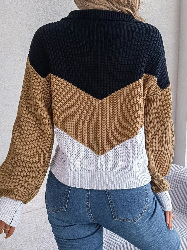 JENNA STRICKPULLOVER