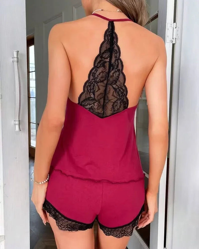 Ensemble nuisette et short en satin et dentelle